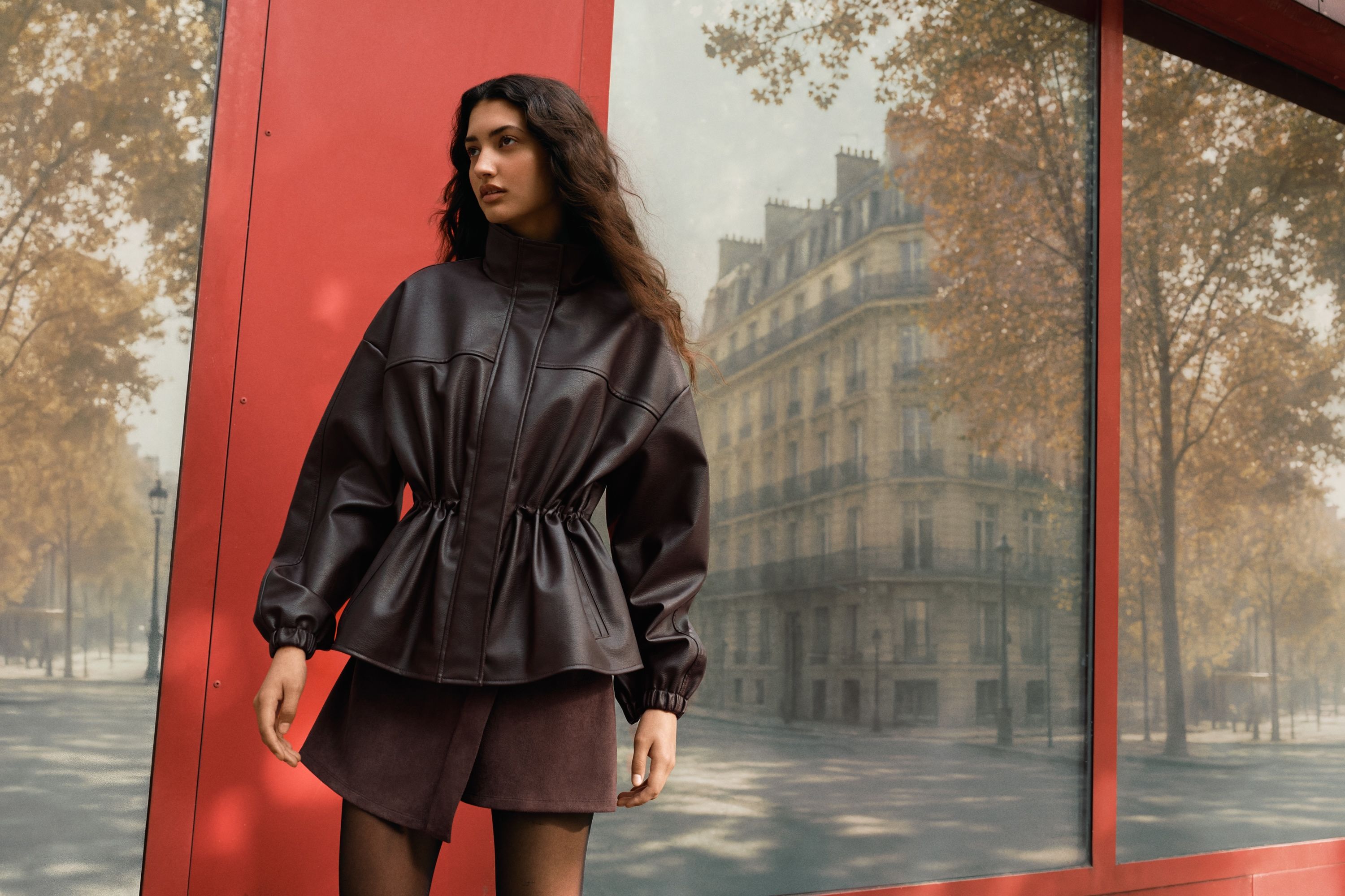 Femme portant une tenue ONLY